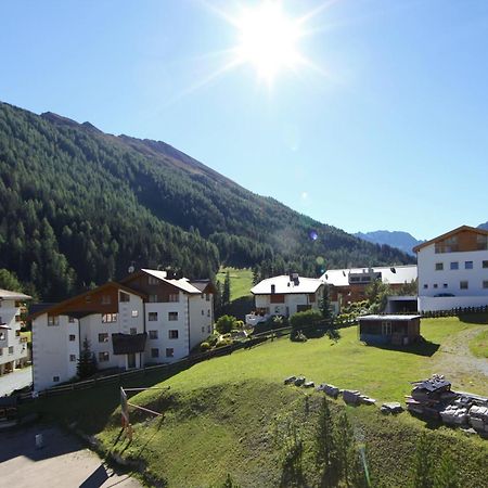 Hotel Cresta Samnaun Exterior photo